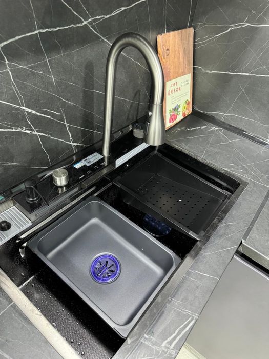 Продам квартиру с новым ремонтом