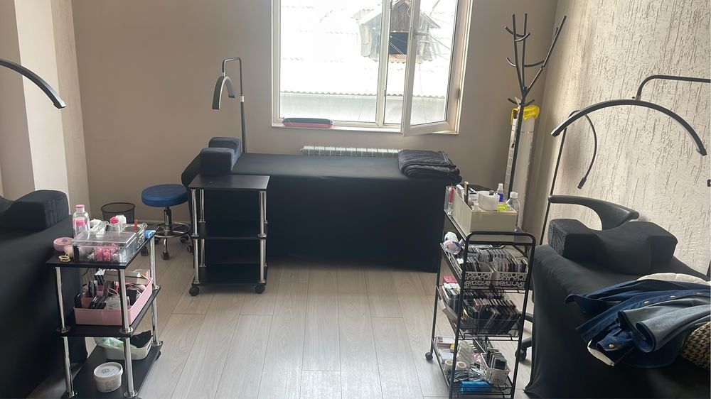 Аренда кушетки для мастеров