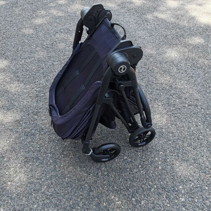 Carucior Cybex Melio cu cadru Carbon