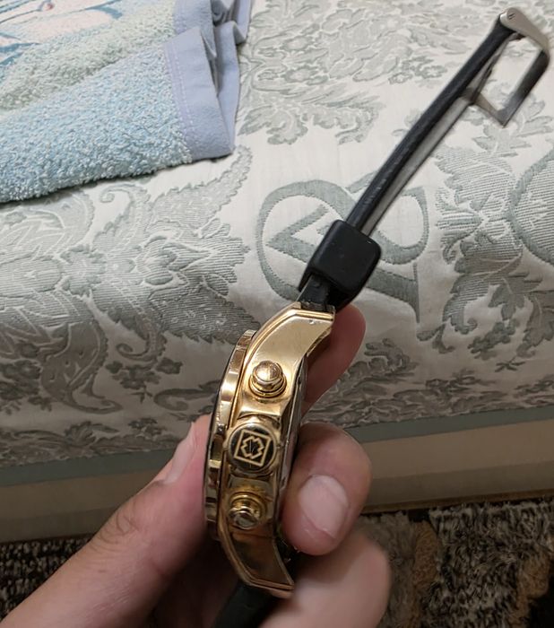 Продам швейцарские часы Invicta pro driver, оригинальные