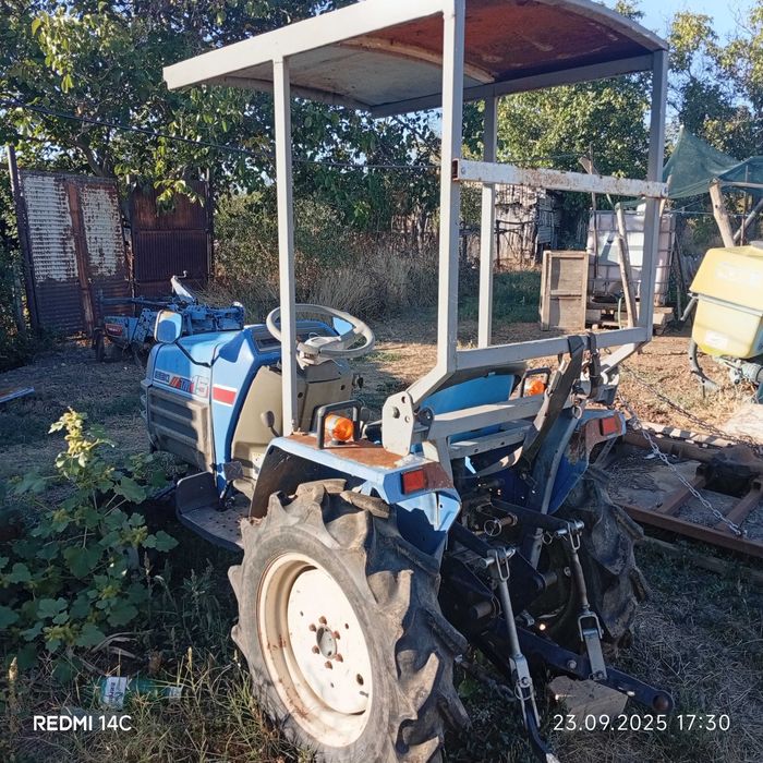 Тракторче Исеки 15коня