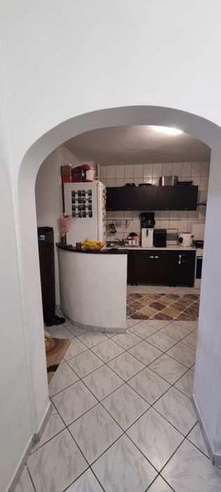 Apartament de închiriat 3 camere