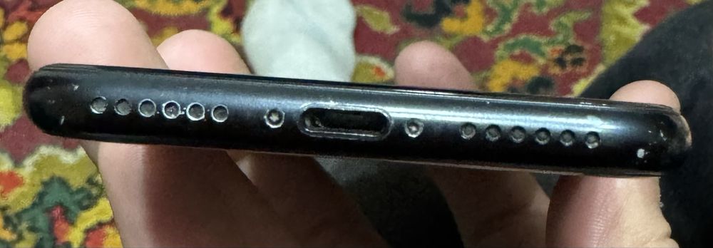 Iphone se 2020 64gb 75АКБ