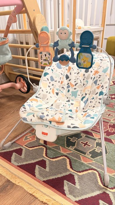 Детский шезлонг fisher price