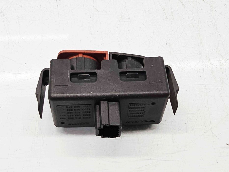 Buton avarii Renault Megane 3 (B95) [Fabr 2008-2016] 8200214898