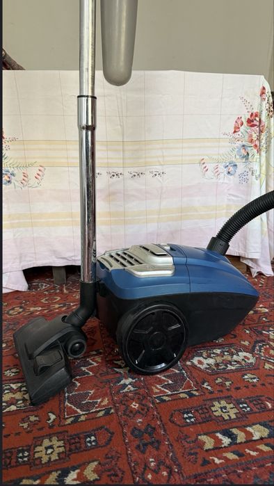 Срочно!! Пылесос Midea в хорошем состоянии