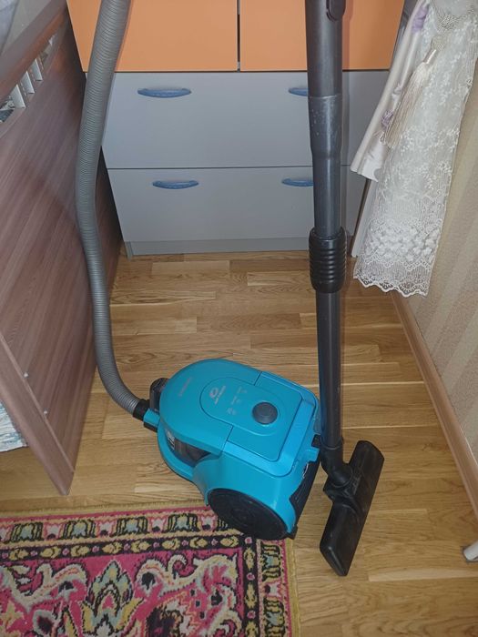 Продается пылесос Самсунг
