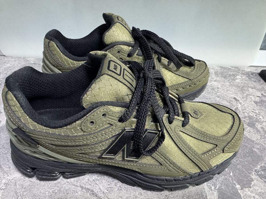 pantofi sport adidasi new balance M1906RWA noi 39-40