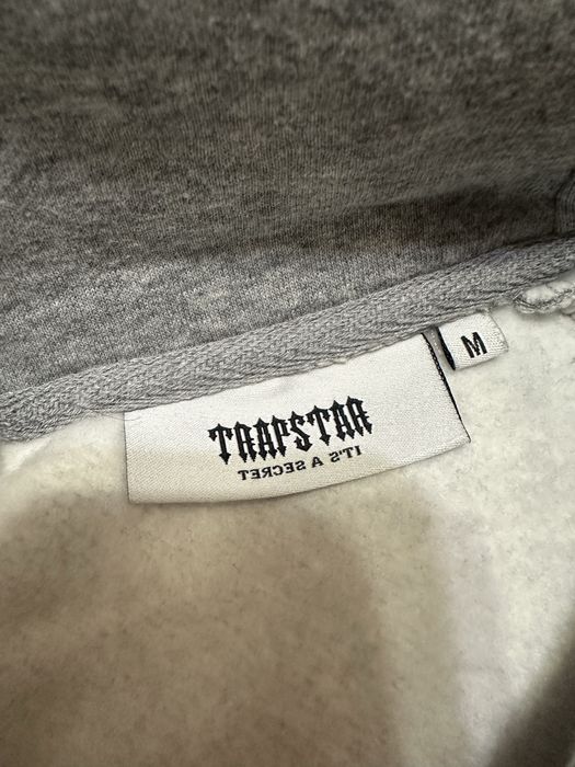 Trapstar екип чисто нов