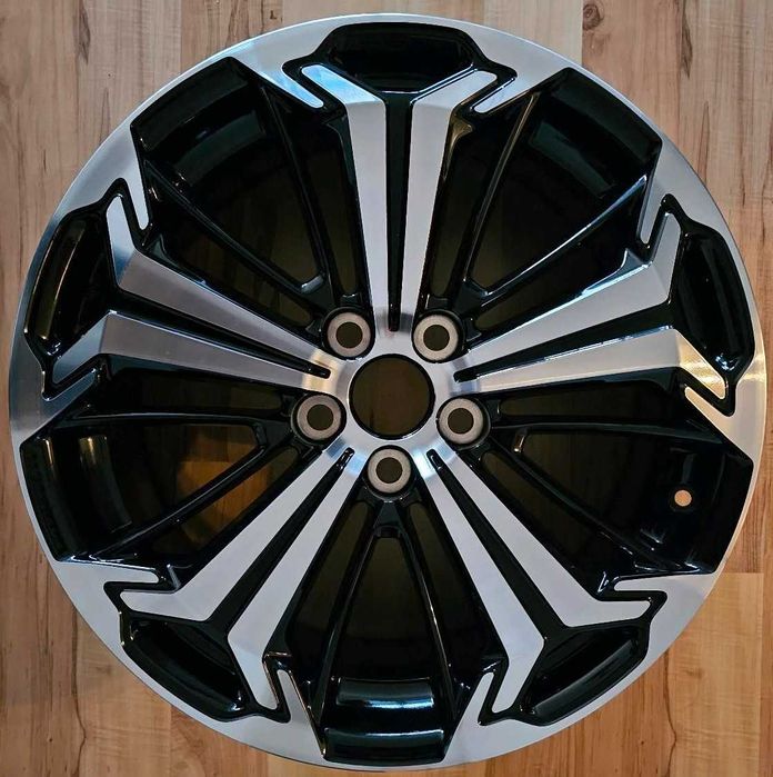 Jante originale 19″ Toyota RAV4 19 Suzuki Across