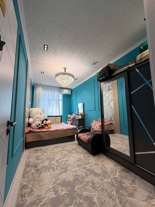 Продается квартира. Юнусабад 12 2в3\4\4 метро Туркистон