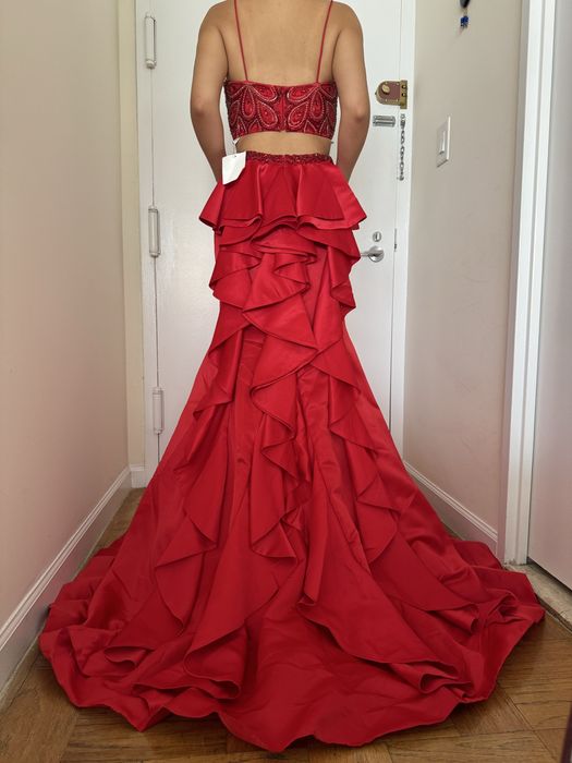 Платье в пол вечернее, нарядное. На выпускной, на свадьбу