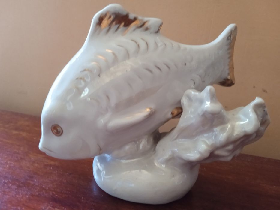 Статуэтка интерьерная фарфор Дулёво "Карп",1957 г