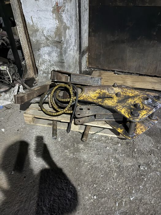 Услуги экскаватор-погрузчик 3 / 1