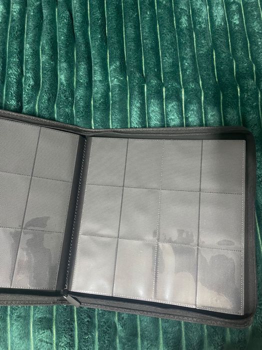 Binder Carduri Colecție (Pokémon, Yu-Gi-Oh), 720 locuri, 12buzunare/pg