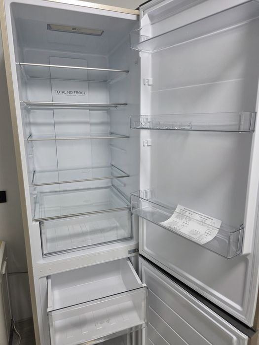 Холодильник Haier