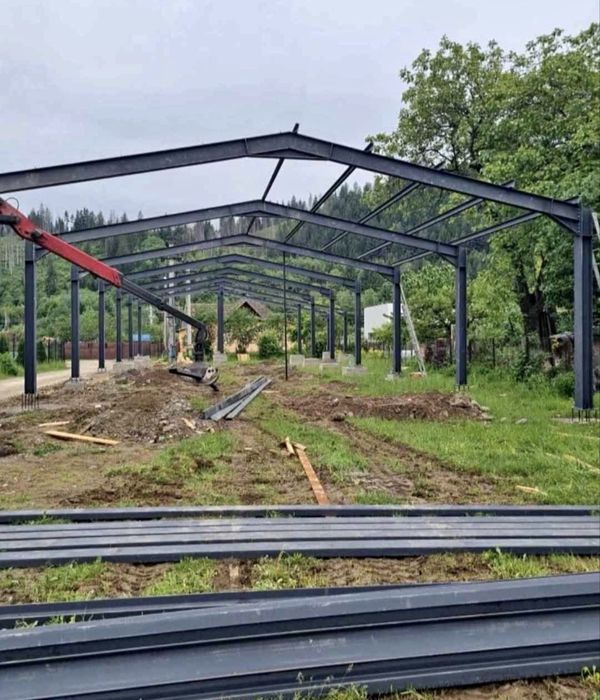 Vând structura metalica 10x20x4 pret 2800 euro