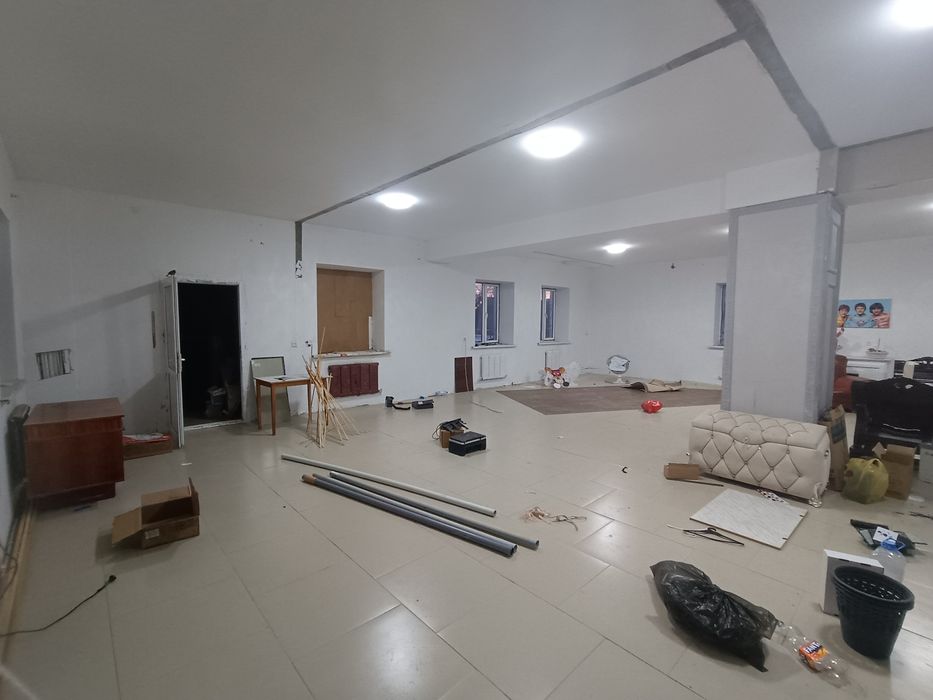 Сдам коммерческое помещение