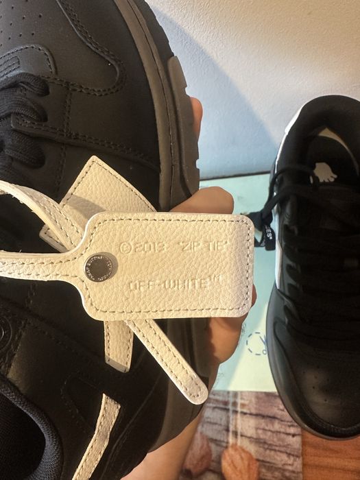 Off-White Out of Office “OOO” Low Tops Black White