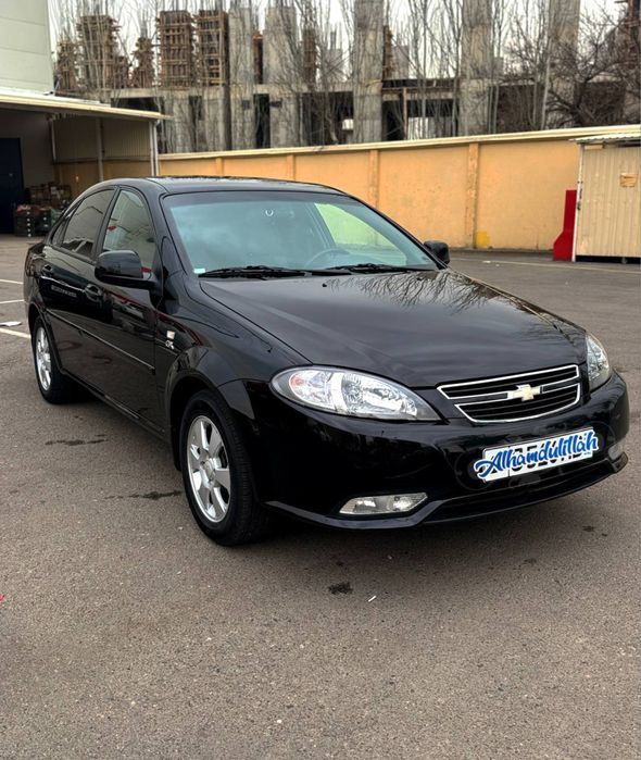 Chevrolet Jentra 2023~2024 qora metan gaz