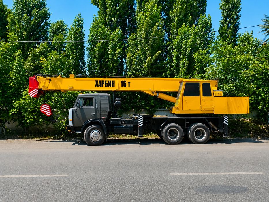 Avtokran xizmati usluga