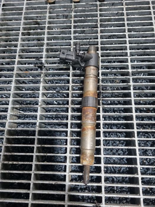 Injector Citroen C - Crosser 2.2 D 2007 - 2012 156CP 4HN Euro5 (1364) Diesel 0445115025
