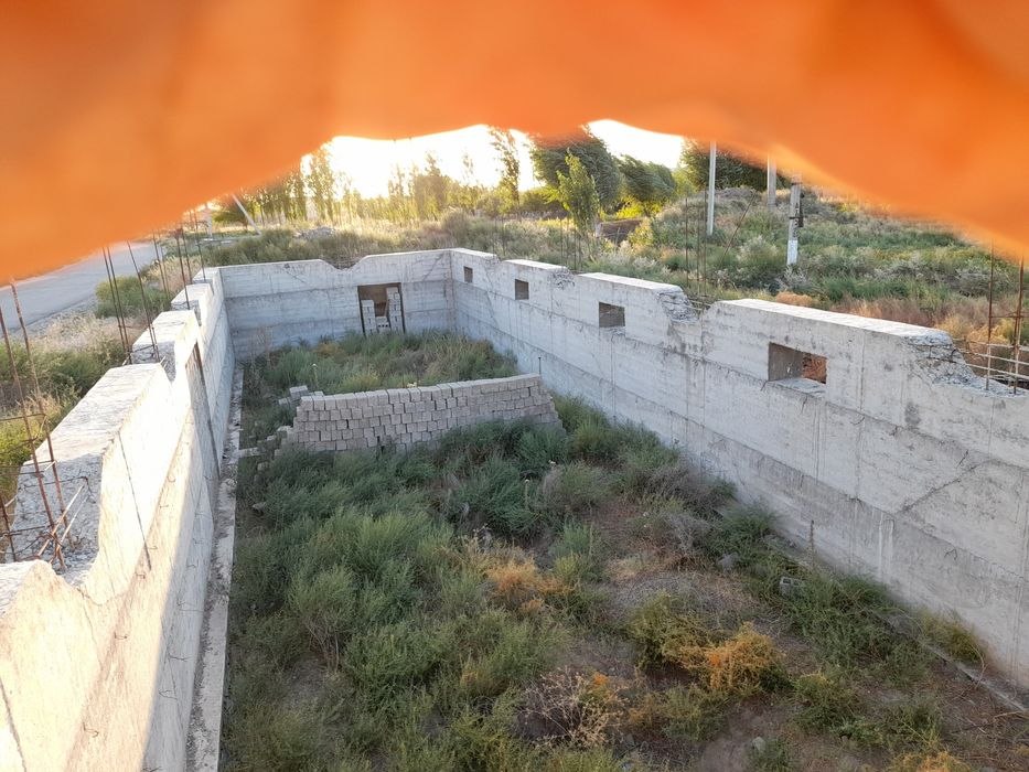 Yer sotiladi yo'l ustida hama hujjatlari joyida