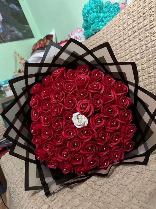 Vând cadouri pt ziua indragostitilor pt 14 si 24 februarie 2025