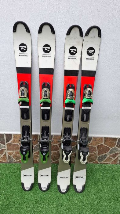 Schiuri snowblade 120 cm si 118 cm pentru adulti