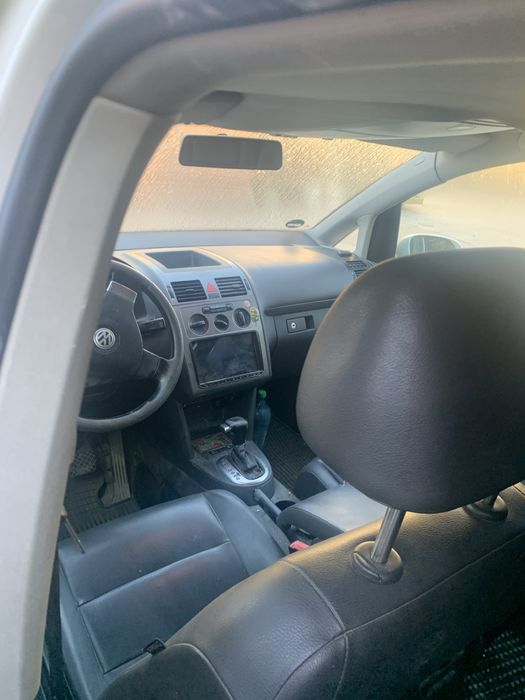 Piese touran 1.9 tdi bls cutie aitomata