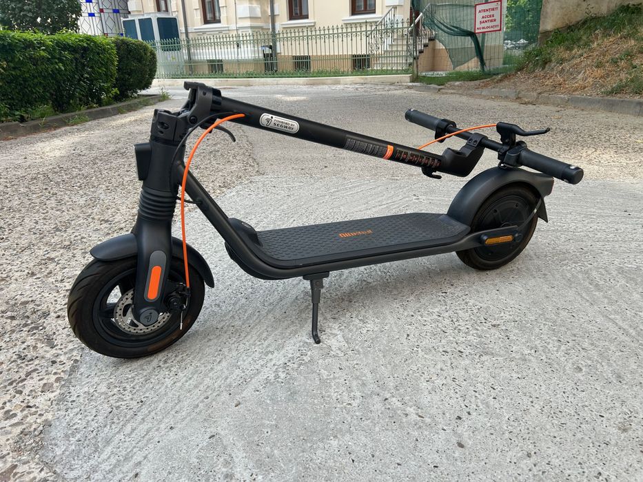 Trotineta Electrica Segway Ninebot F2 Pro