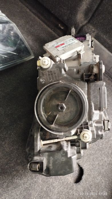 Фарове за superb