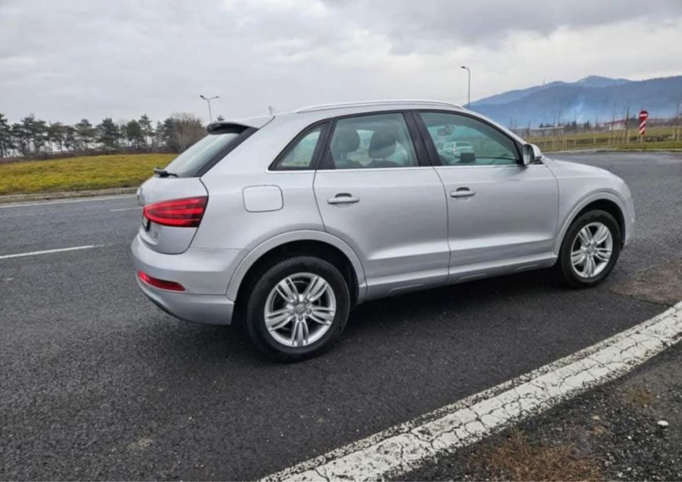Vând Audi Q3  2014 2.0 TDI