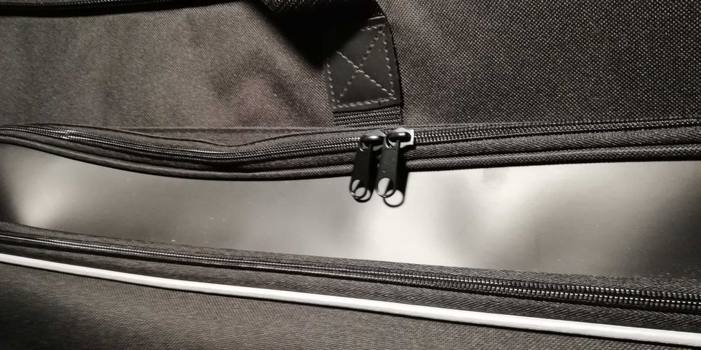 Geanta orga muzicala 61 clape sintetizator