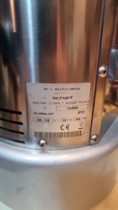 Espressor profesional si rasnita profesionala