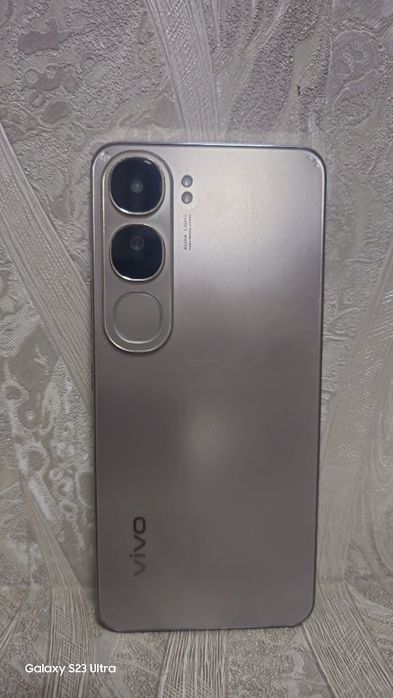 VIVO V 40 LITE  идеал