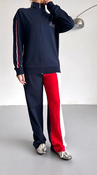 Дамски спортен екип /М размер/