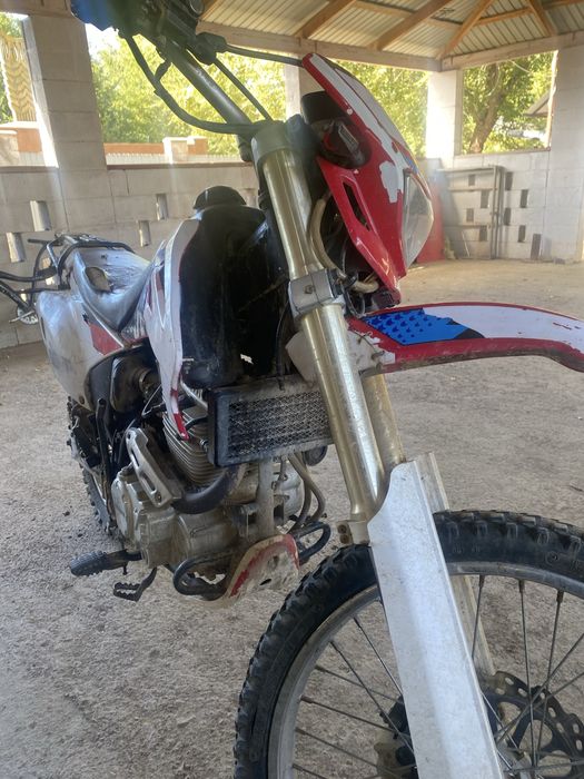 Мотоцикл Эндуро