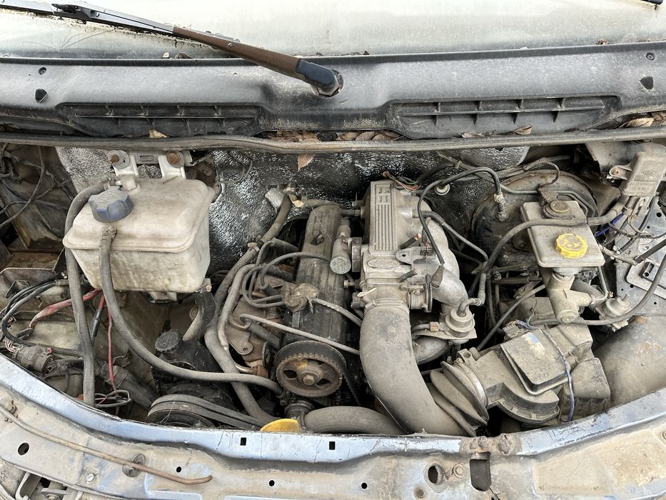 Продам Форд на запчасти