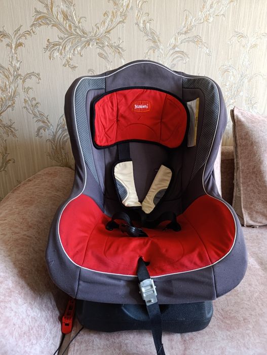 Продаётся детское автокресло.