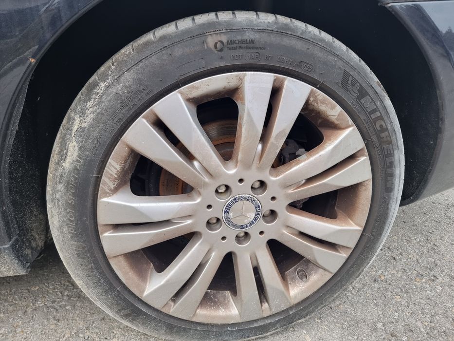 W221 Мерцедес S 500