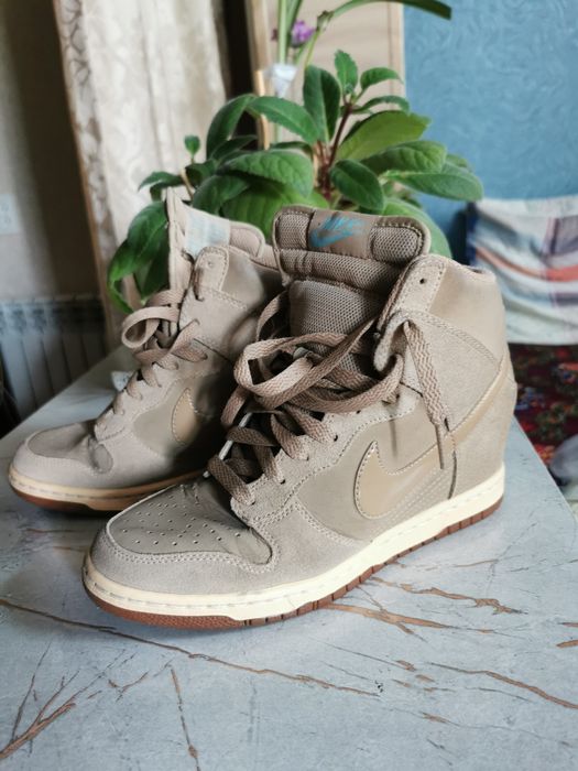 Кроссовки фирмы Nike оригинал