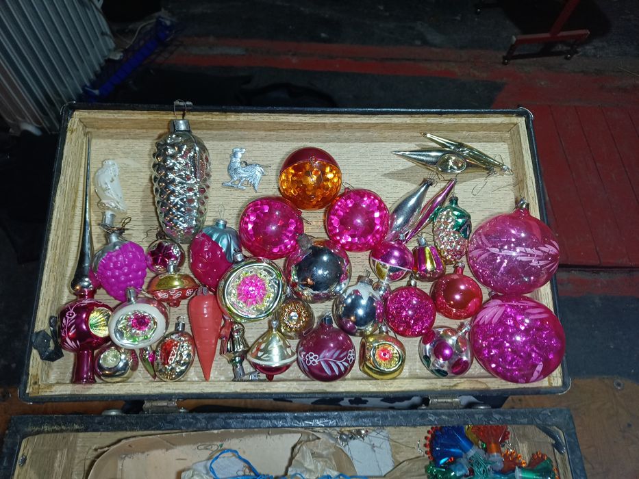 Игрушки Времён СССР. Три гирлянды. Только оптом. рабочие.