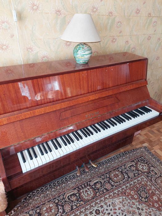 Отлично Пиано марка Етюд съдействие за транспорт