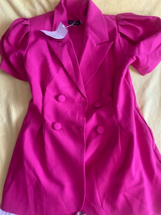 Платье нарядные новый