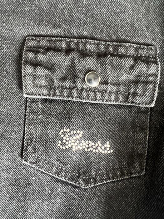 Детска рокля на GUESS в размер 14