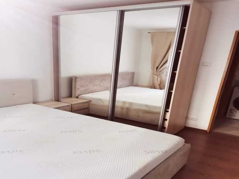 Apartament 2 camere, mobilat & utilat - 50 mp - zona Tractorul, Brașov