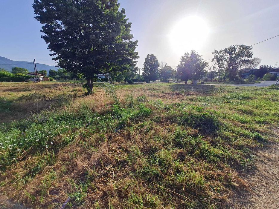 Продава се парцел с площ 4700 м2 в Аспровалта, Гърция