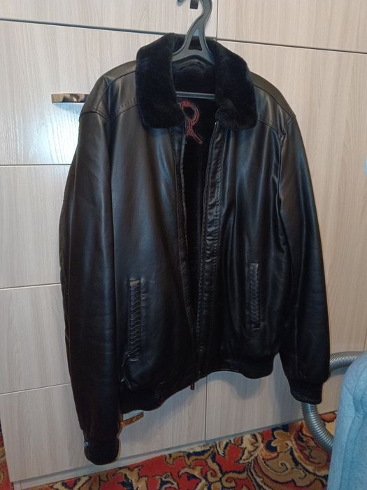 Куртка мужская. Размер 52