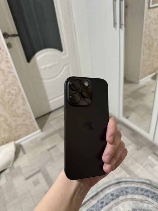 Продам Айфон 16 про в идеальном состоянии